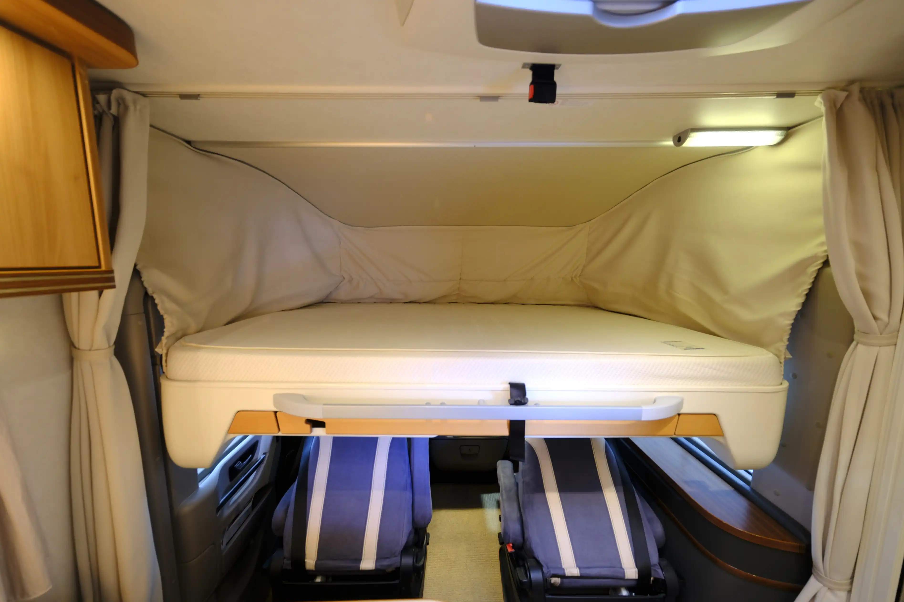 HYMER-ERIBA B 504 CL